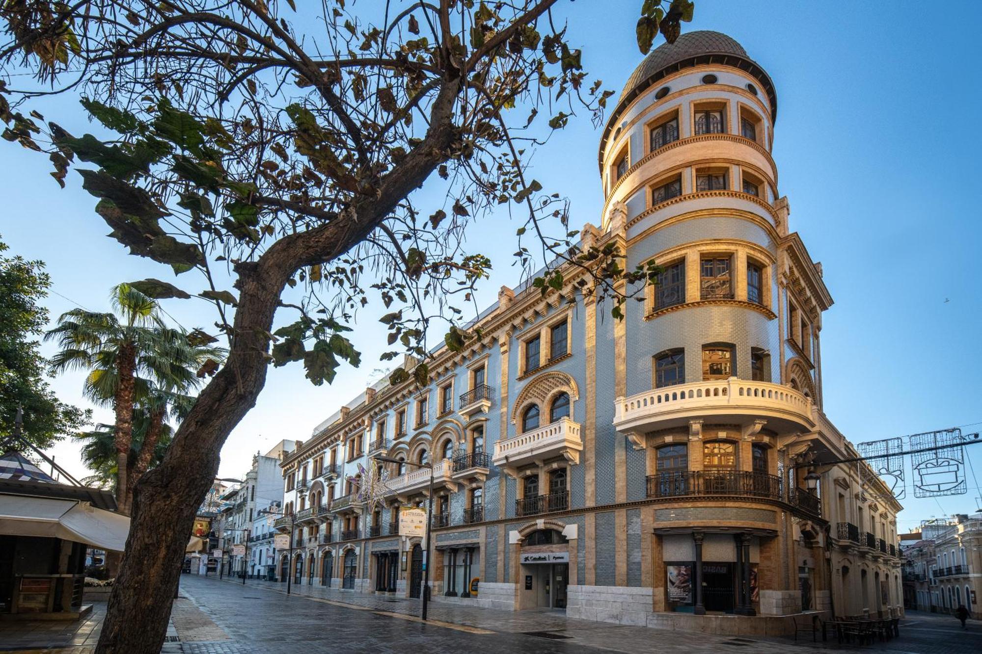Conjunto De Apartamentos Antiguo Palacio Hotel Paris ウエルバ エクステリア 写真